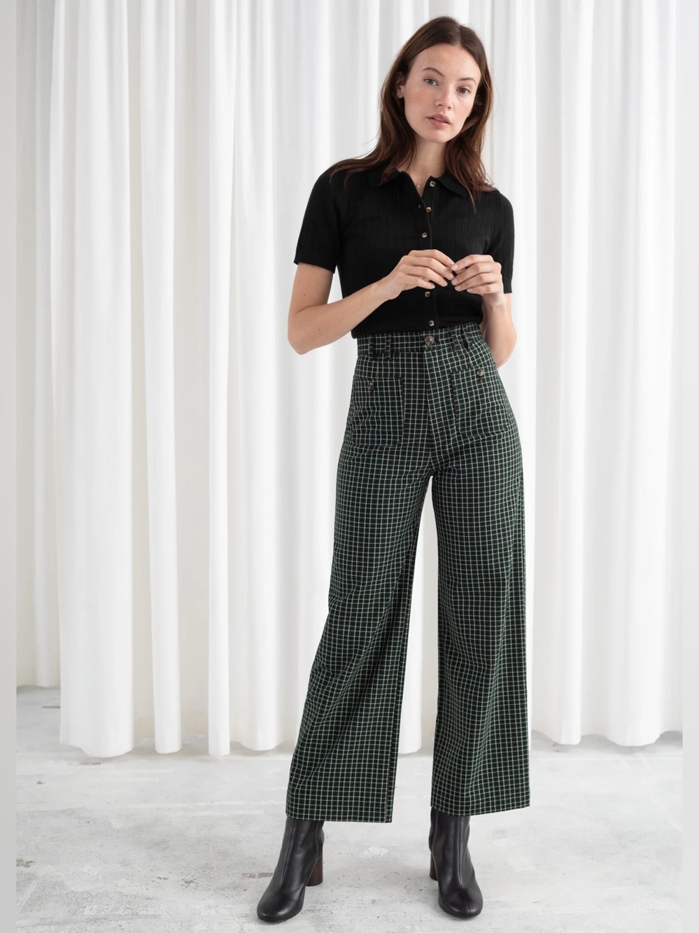 & Other Stories High-Waist Wide-Leg Plaid Pants in Black and Green